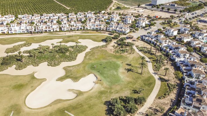 Image No.11-2 Bed Townhouse for sale