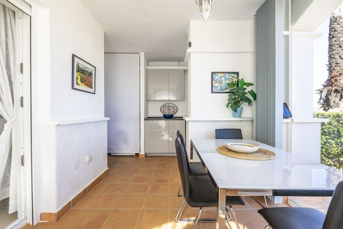 Image No.27-2 Bed Townhouse for sale