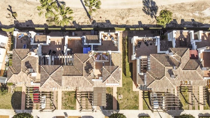 Image No.29-2 Bed Townhouse for sale