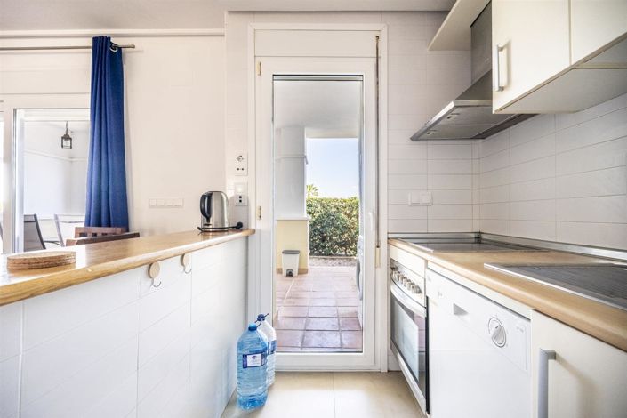 Image No.10-2 Bed Townhouse for sale