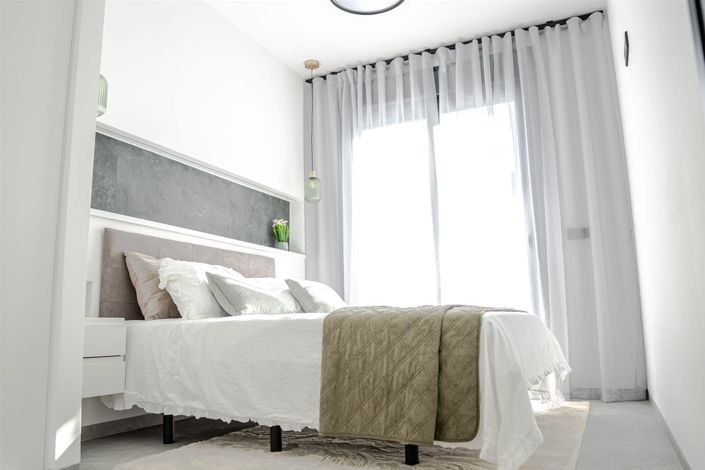 Image No.11-2 Bed Apartment for sale