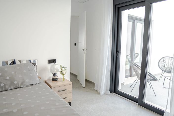 Image No.14-2 Bed Apartment for sale