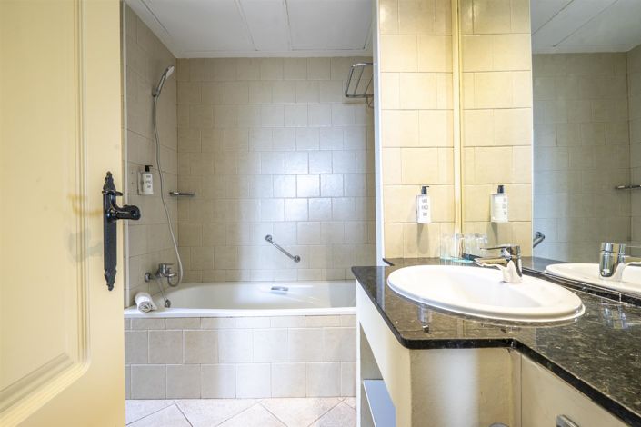 Image No.13-2 Bed Apartment for sale