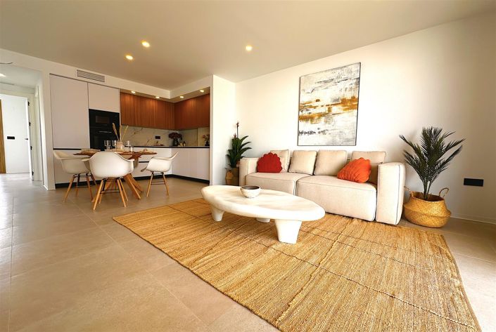 Image No.2-3 Bed Apartment for sale