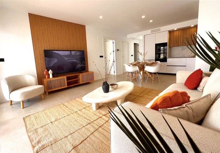 Image No.3-3 Bed Apartment for sale