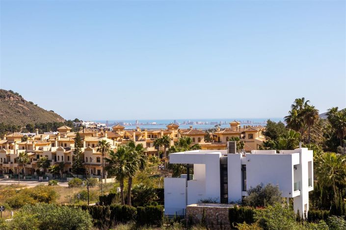 Image No.5-3 Bed Villa for sale