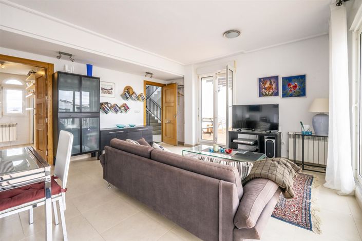 Image No.13-2 Bed Apartment for sale