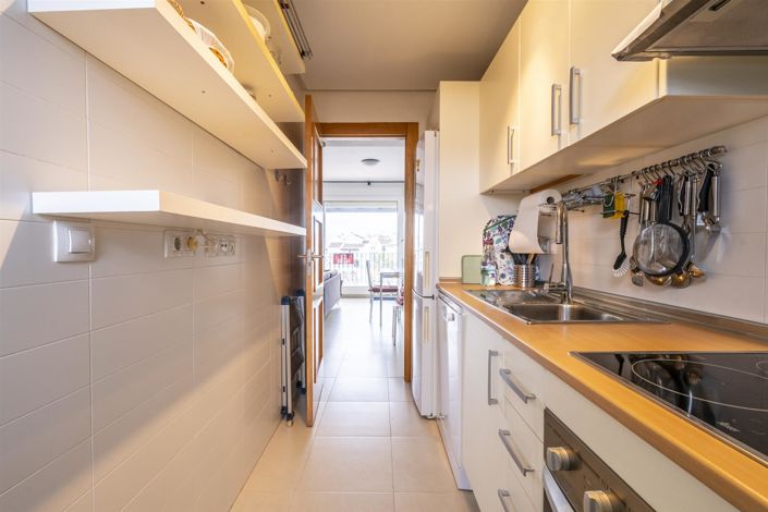 Image No.14-2 Bed Apartment for sale