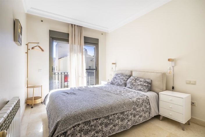 Image No.4-2 Bed Apartment for sale