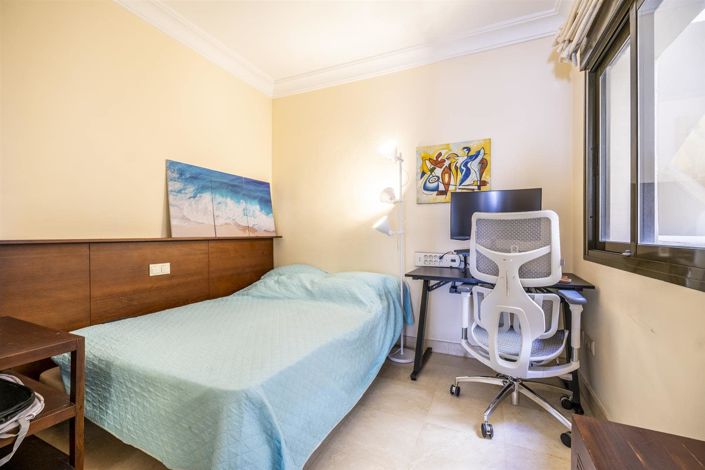 Image No.9-2 Bed Apartment for sale