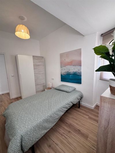 Image No.12-3 Bed Apartment for sale