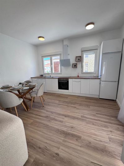 Image No.13-3 Bed Apartment for sale