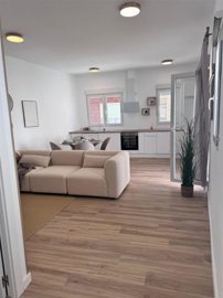 le212b7efegnlq5ntuz-3q