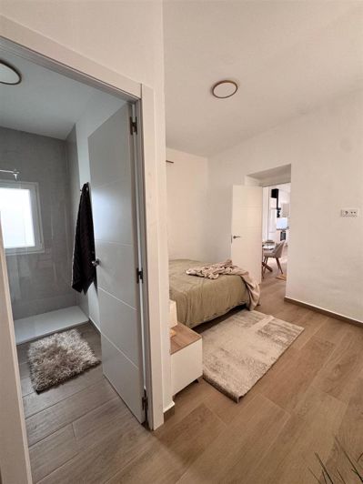 Image No.12-3 Bed Apartment for sale