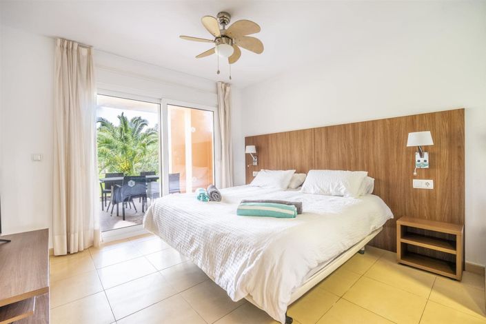 Image No.4-2 Bed Apartment for sale