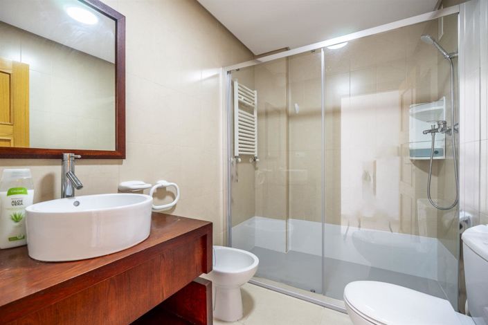 Image No.8-2 Bed Apartment for sale