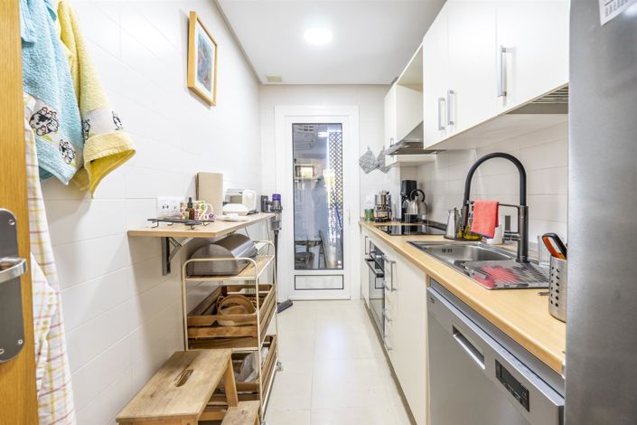 Image No.4-2 Bed Apartment for sale