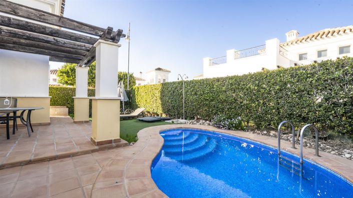 Image No.3-3 Bed Villa for sale