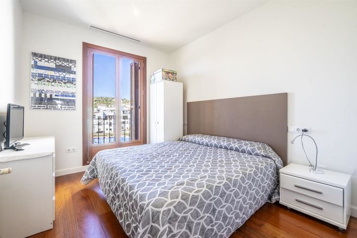 Image No.16-2 Bed Apartment for sale