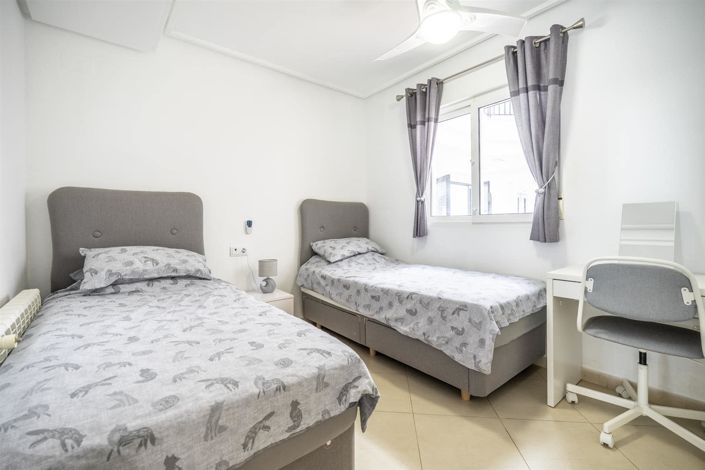 Image No.18-2 Bed Apartment for sale