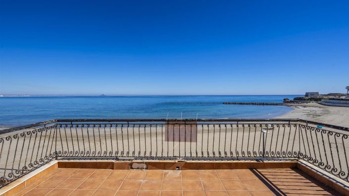 Image No.16-6 Bed Villa for sale