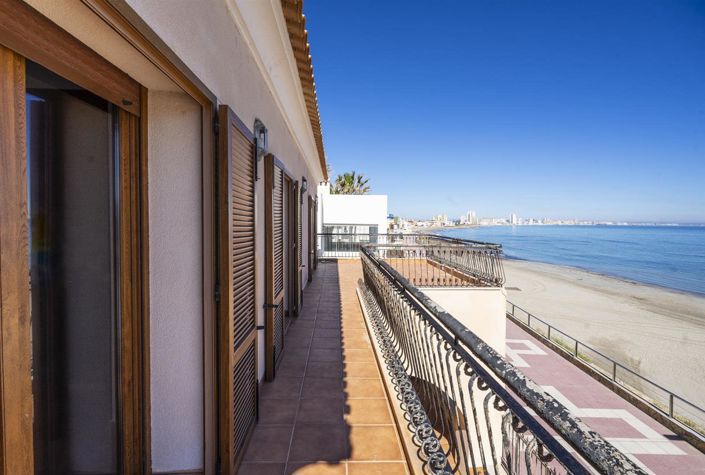 Image No.17-6 Bed Villa for sale