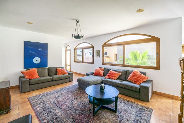 Image No.22-6 Bed Villa for sale