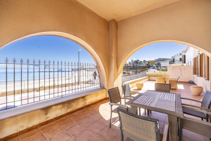 Image No.34-6 Bed Villa for sale