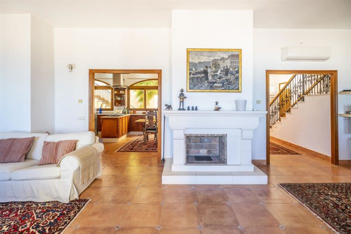 Image No.5-6 Bed Villa for sale