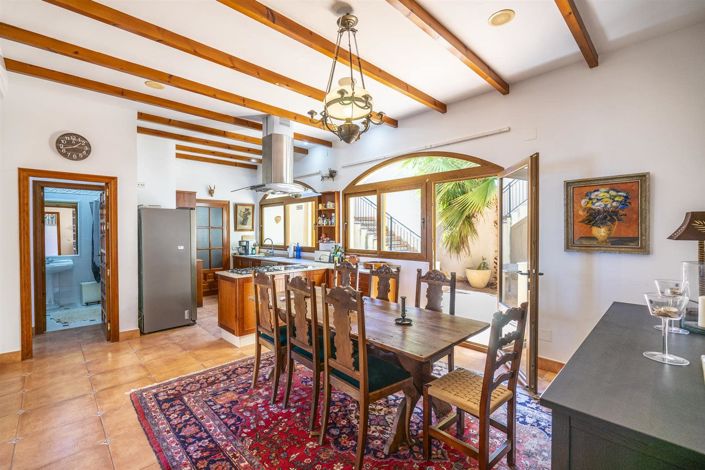 Image No.6-6 Bed Villa for sale