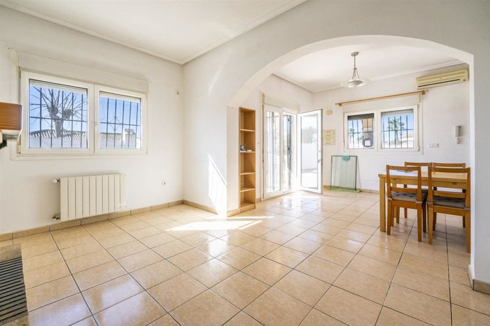 Image No.3-Villa de 3 chambres à vendre à Murcie