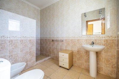 7qawredmjkcnyucjtu0uq