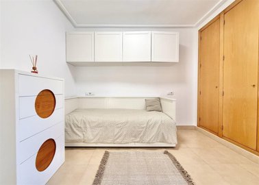 mgczbv4i00szplv1gipnq