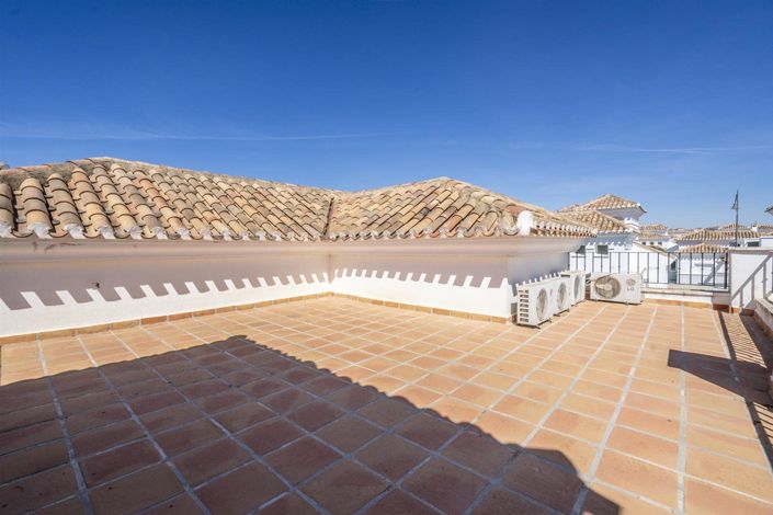 Image No.16-3 Bed Villa for sale