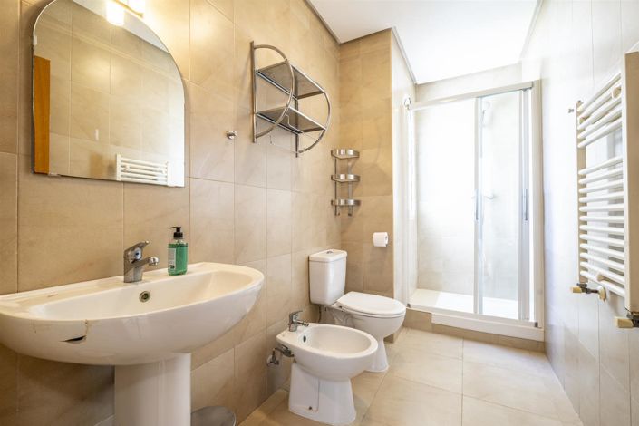 Image No.9-3 Bed Villa for sale