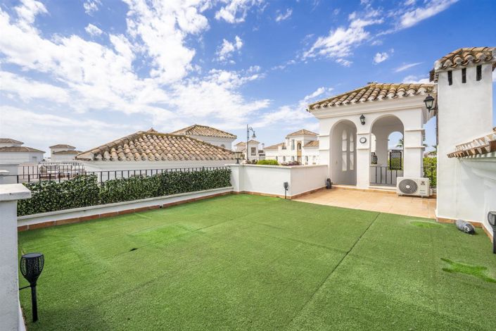 Image No.17-2 Bed Villa for sale