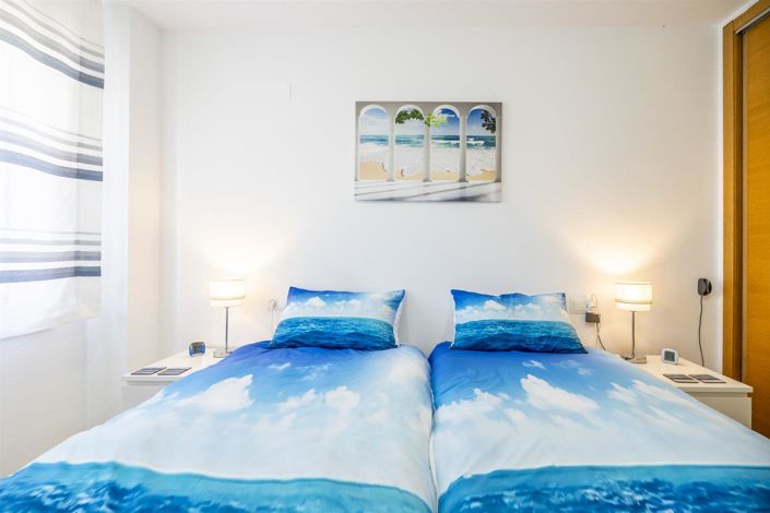 Image No.10-1 Bed Apartment for sale