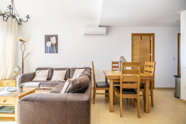 Image No.8-3 Bed Apartment for sale