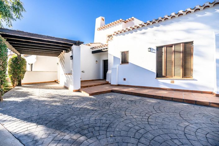 Image No.17-3 Bed Villa for sale