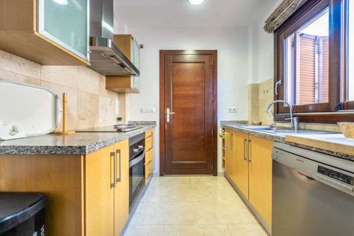 Image No.8-3 Bed Villa for sale