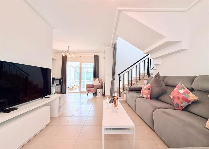 Image No.3-2 Bed Villa for sale