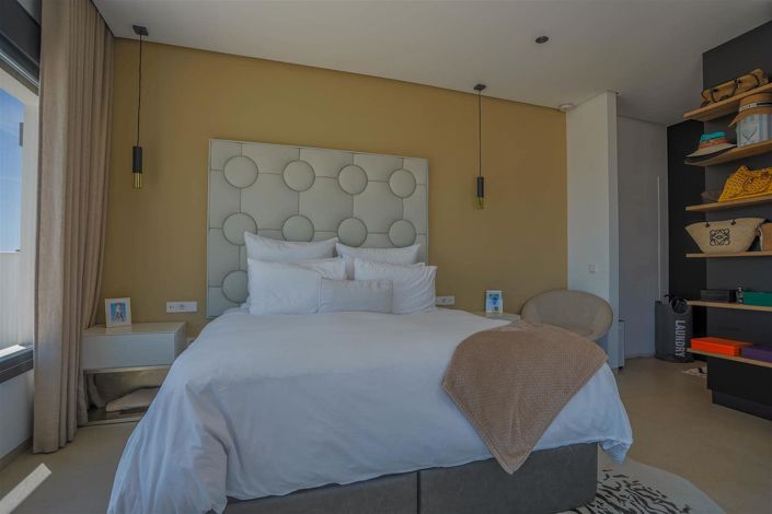 Image No.18-4 Bed Villa for sale