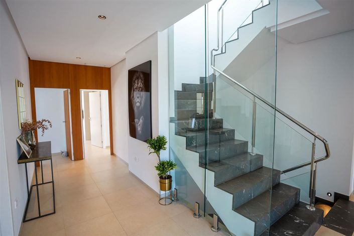 Image No.25-4 Bed Villa for sale