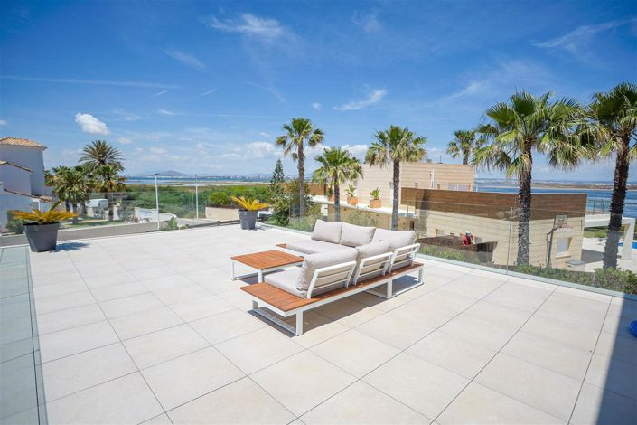 Image No.34-4 Bed Villa for sale