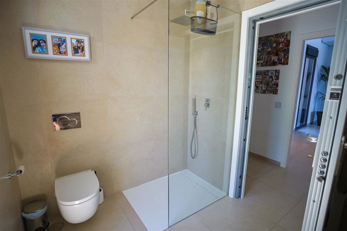 Image No.36-4 Bed Villa for sale