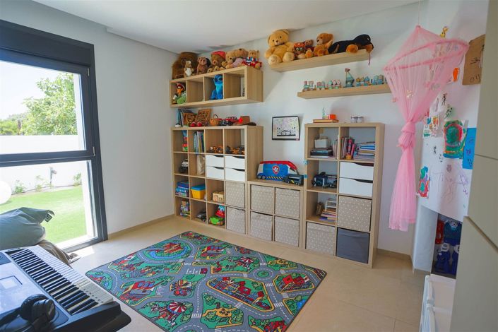 Image No.41-4 Bed Villa for sale