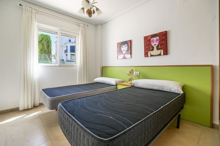Image No.11-2 Bed Apartment for sale