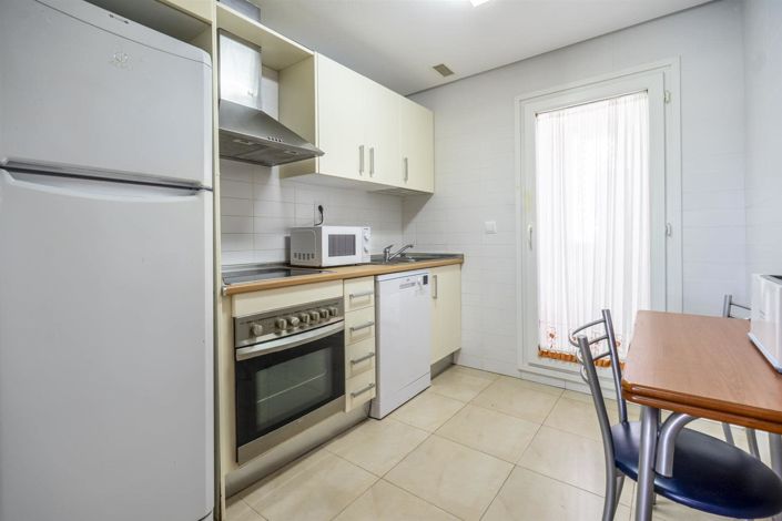 Image No.4-2 Bed Apartment for sale