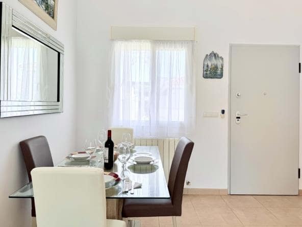 Image No.10-2 Bed Villa for sale