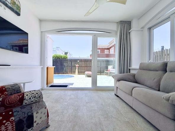 Image No.3-2 Bed Villa for sale
